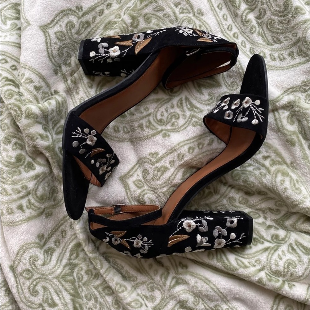 Women’s heels